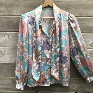 Vintage retro blouse with neck bow